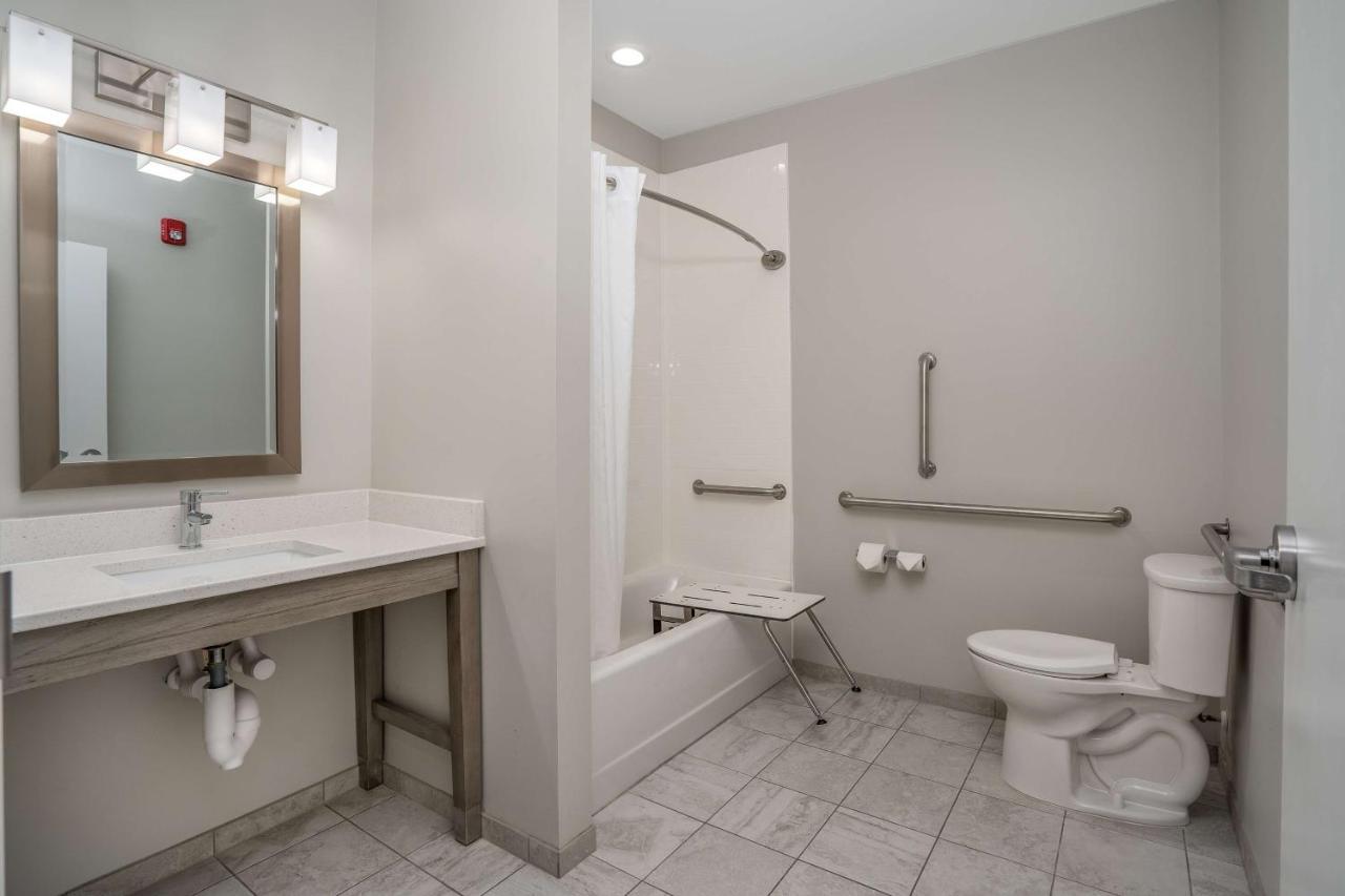 Lighthouse Suites - Best Western Signature Collection Emerald Isle Exteriér fotografie