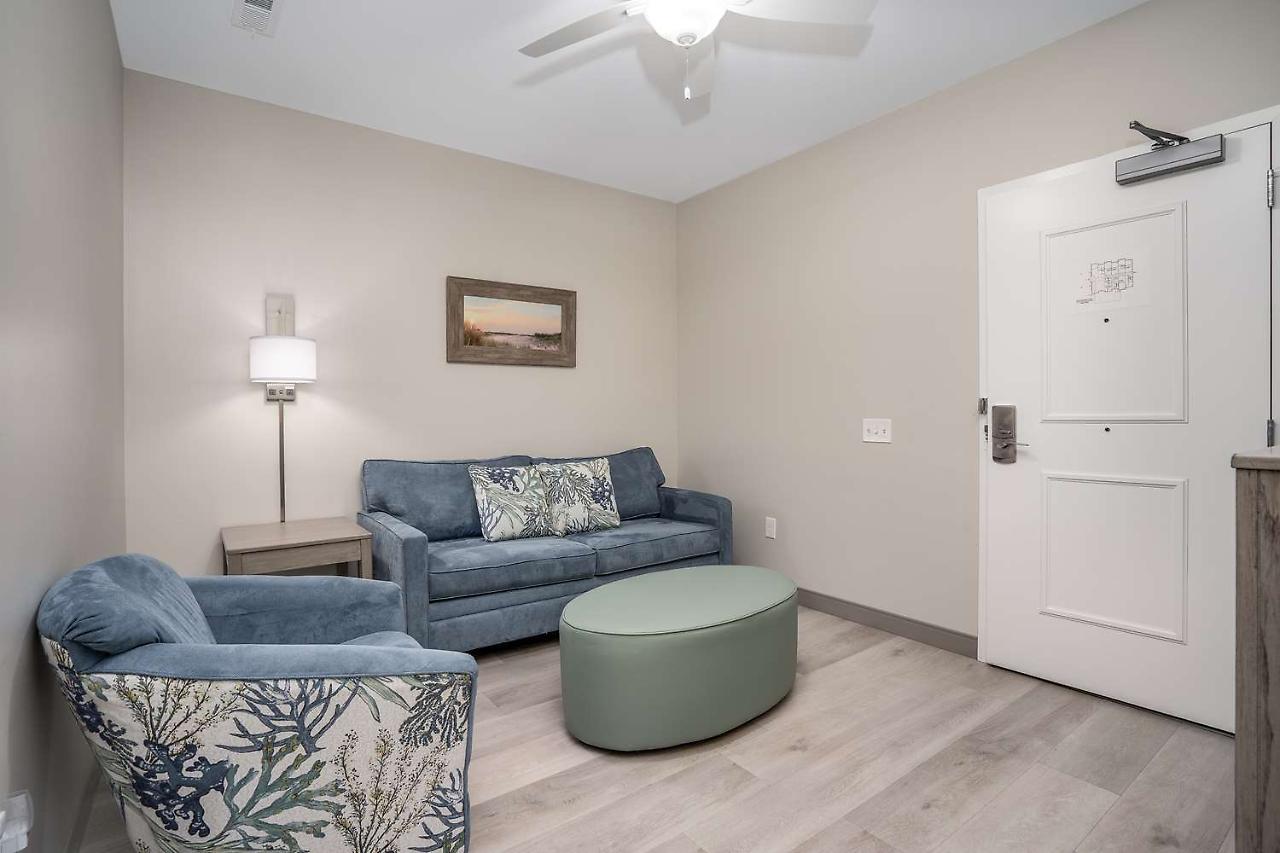 Lighthouse Suites - Best Western Signature Collection Emerald Isle Exteriér fotografie