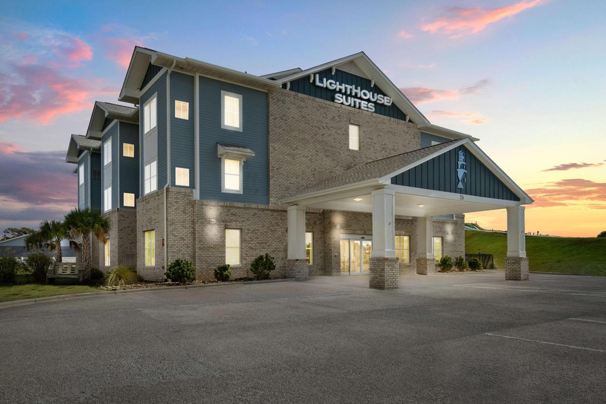 Lighthouse Suites - Best Western Signature Collection Emerald Isle Exteriér fotografie